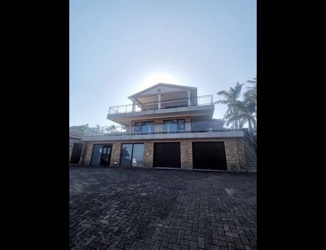 5 BEDROOM HOUSE FOR SALE IN UVONGO